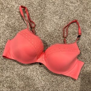 Victoria’s Secret Lined Demi Bra 34B NWT